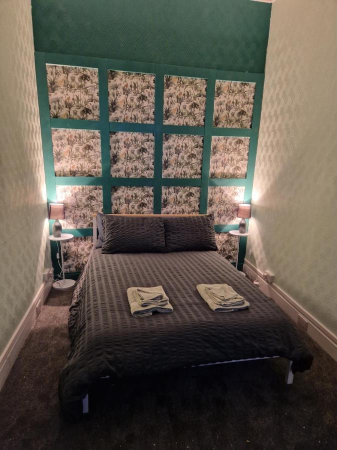 Apartment 17 Queensgate *